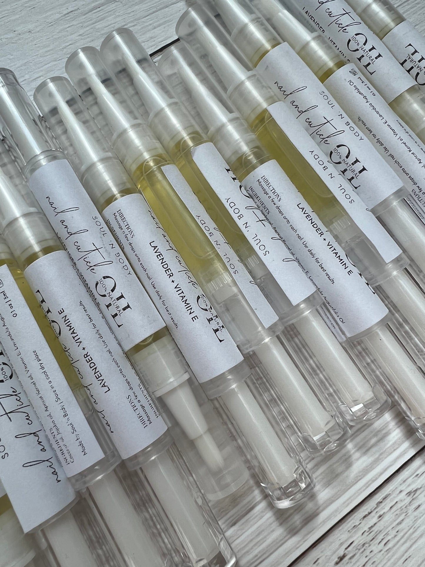 row of nail and cuticle twist pen from soul n body
